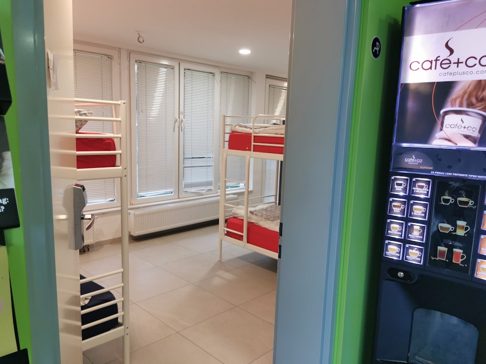 Simbol Rooms 23/41