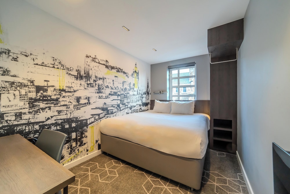 Km Hotel 5/48