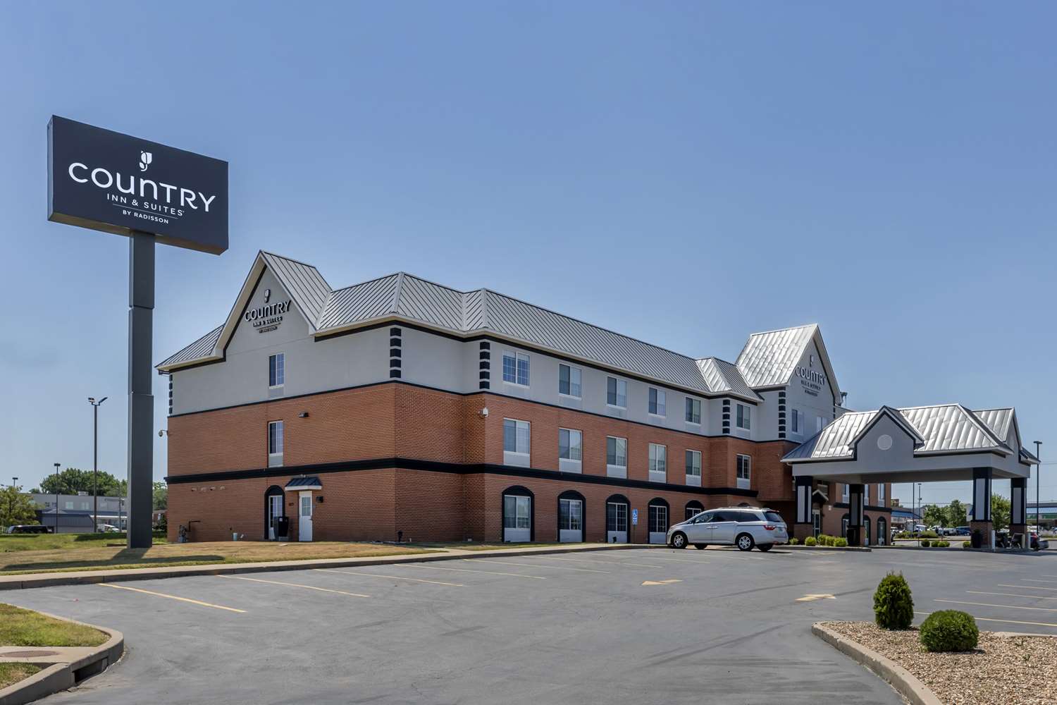 Country Inn and Suites by Radisson St Peters MO 2/26