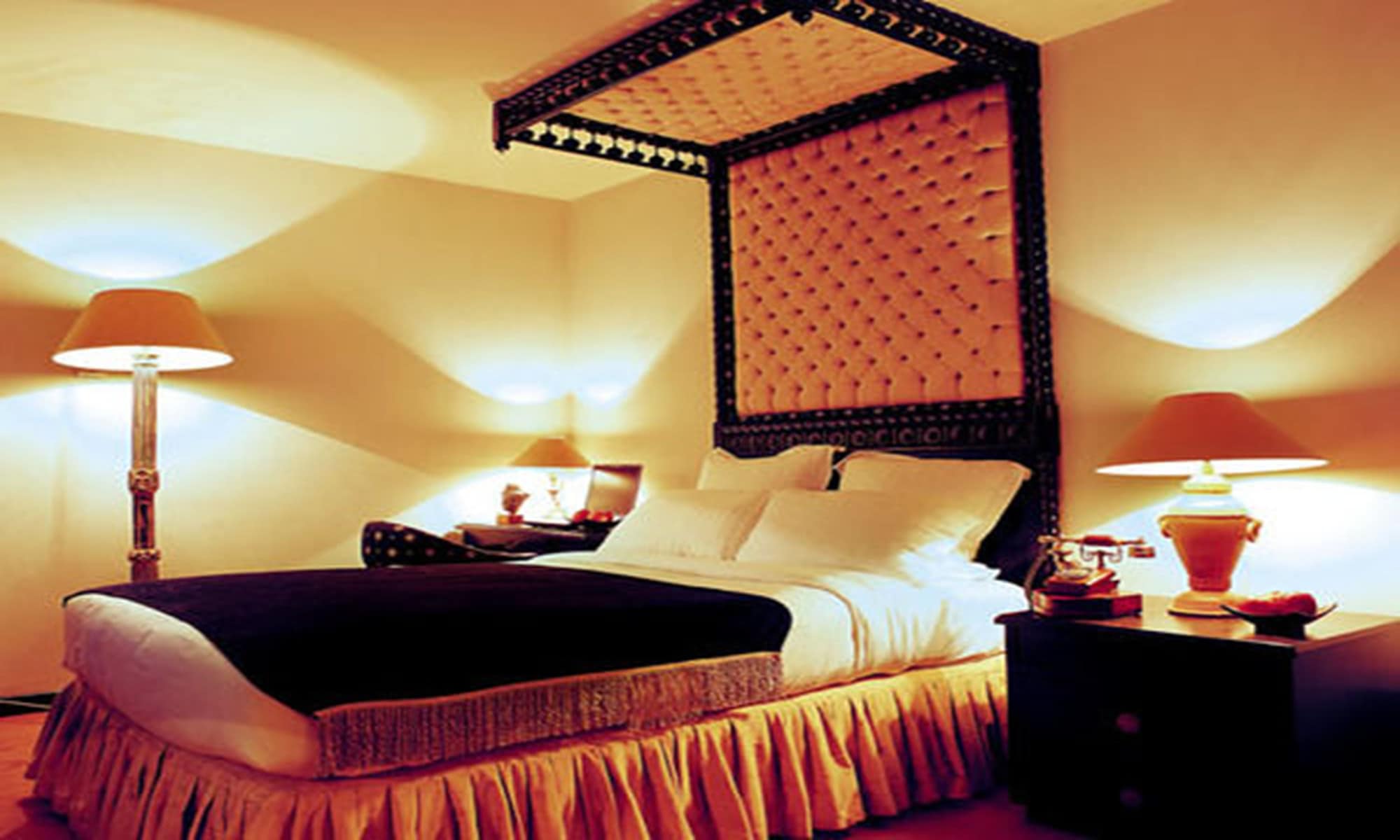 SUPERIOR, DOUBLE BED