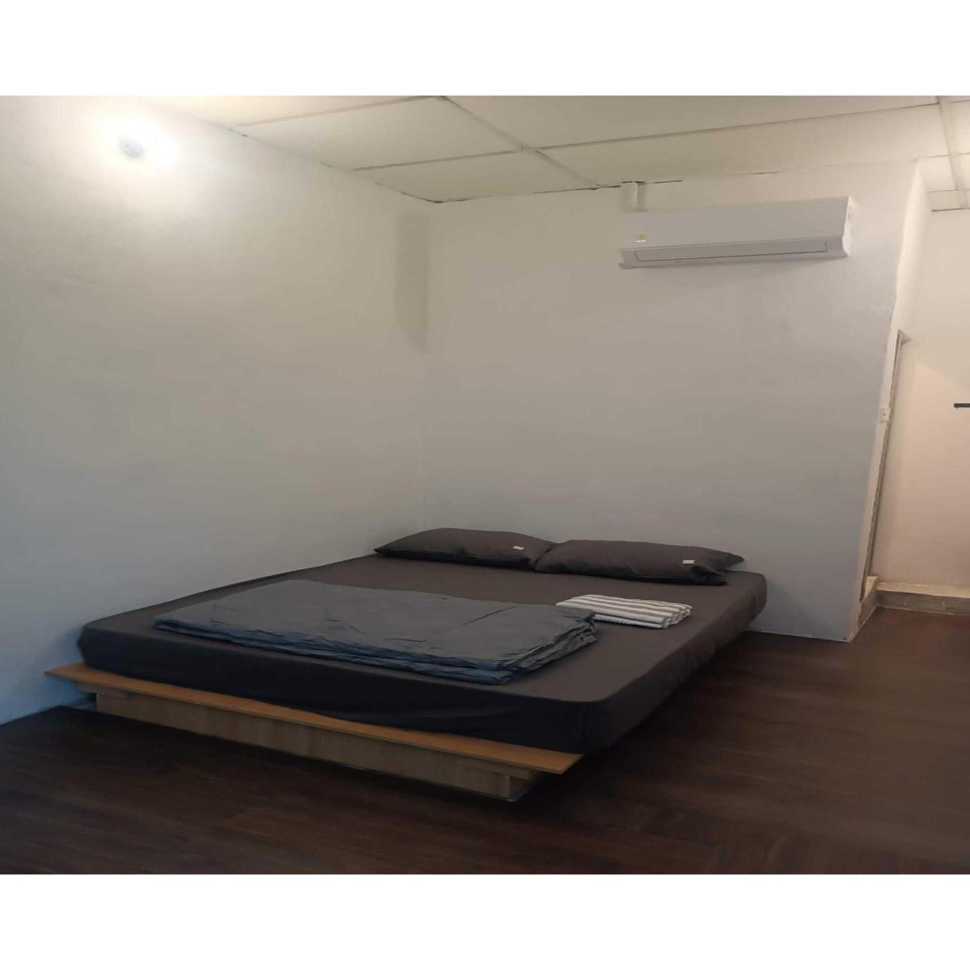 Hotel O J Stay Guesthouse 13/20