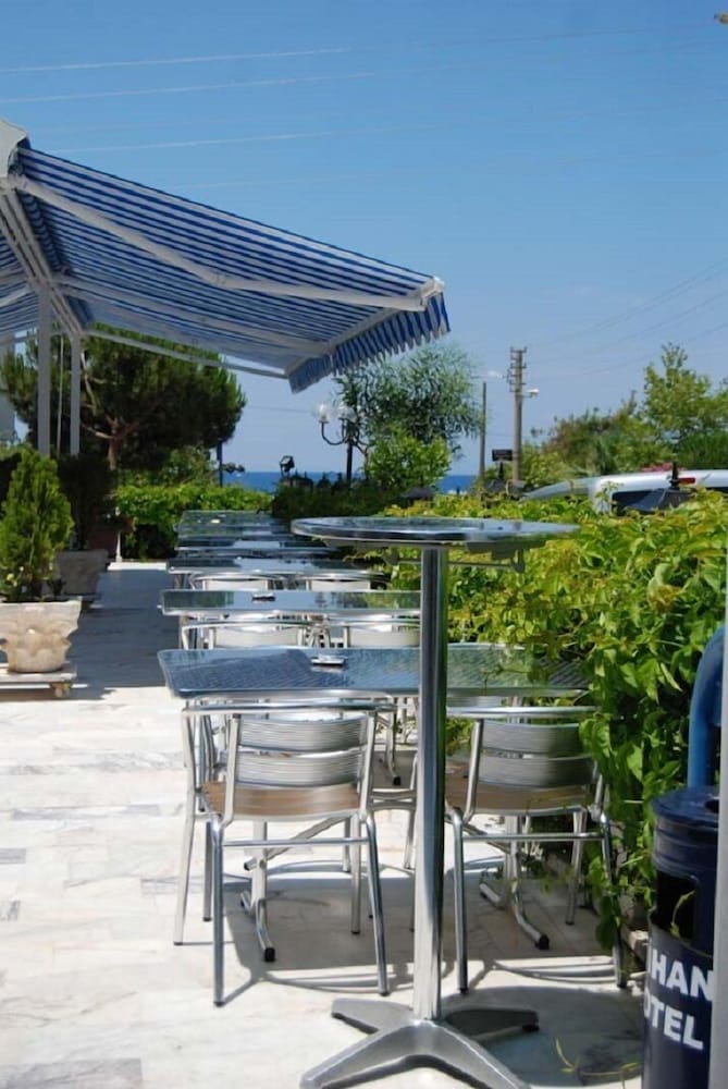 Cidihan Hotel 9/21
