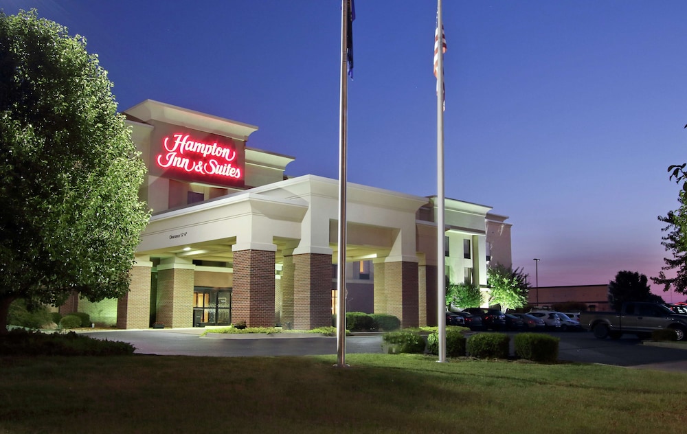 Hampton Inn Suites Murray 3/37