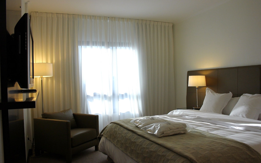 ROS TOWER HOTEL 20/68