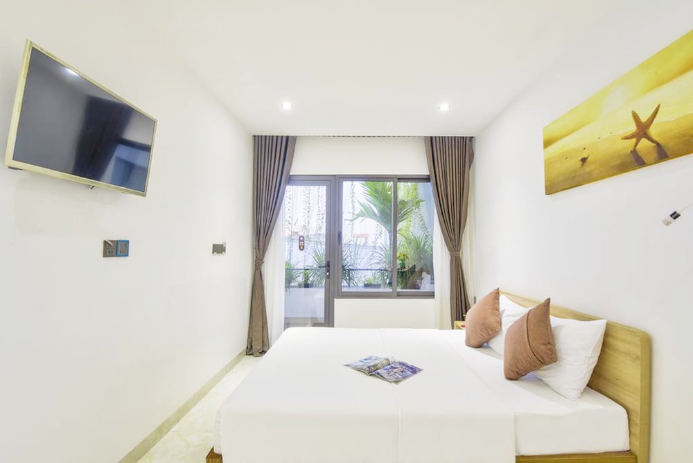 Annie Danang Hotel & Apartment 7/45