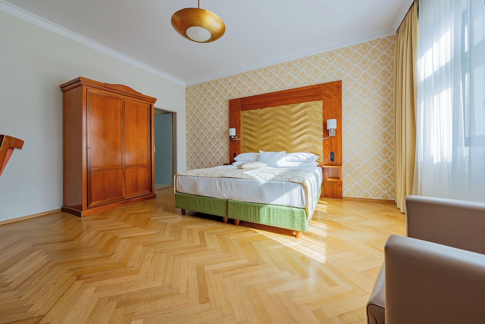 Hotel Josefshof am Rathaus 31/70
