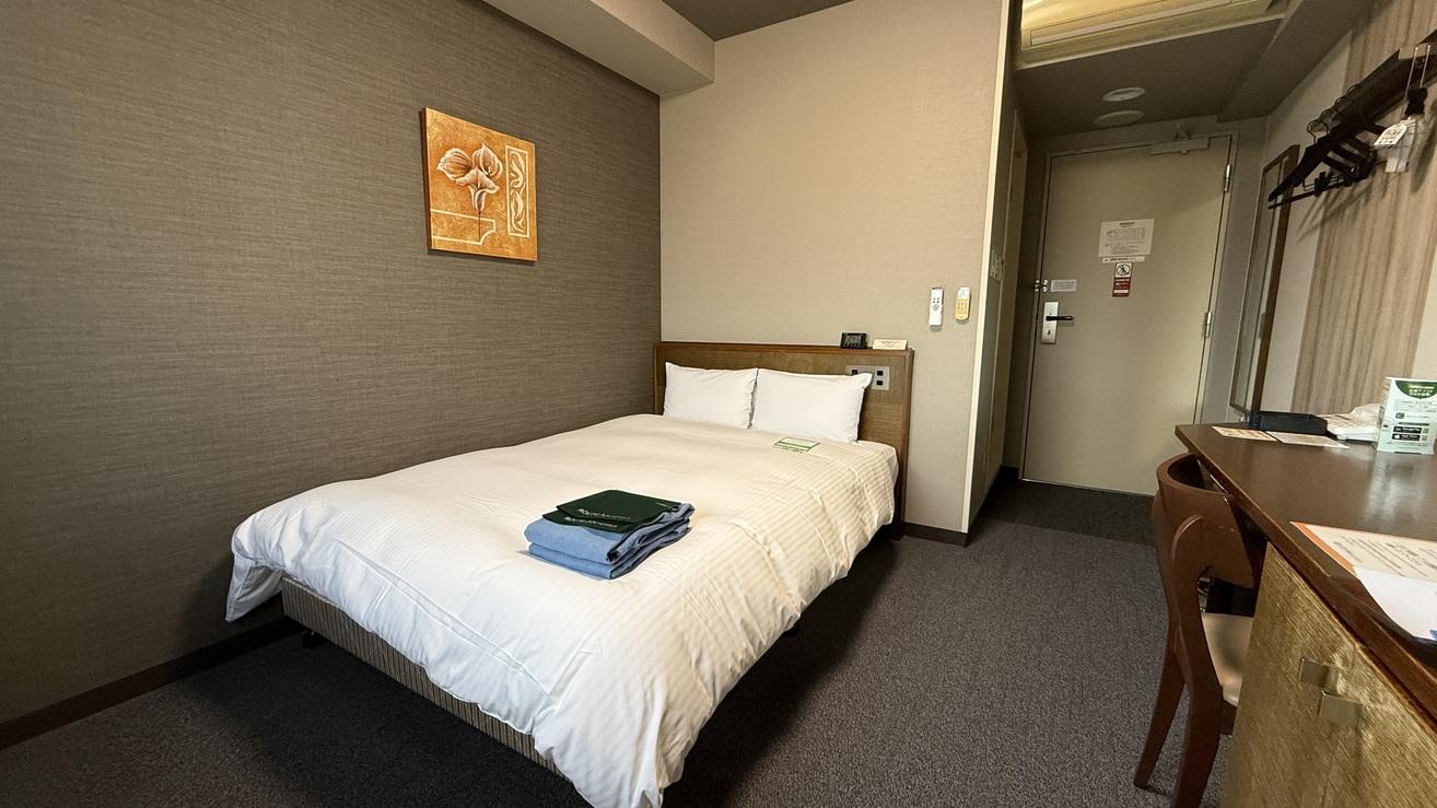 Semi Room, Standard, Semi Double Bed, Smoking