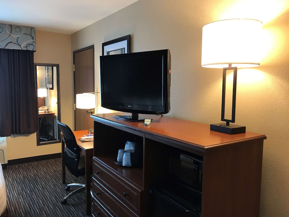 Best Western Port Columbus 41/45