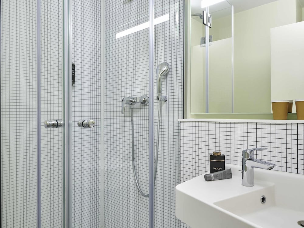 Ibis Budget Paris Porte D'aubervilliers 68/69
