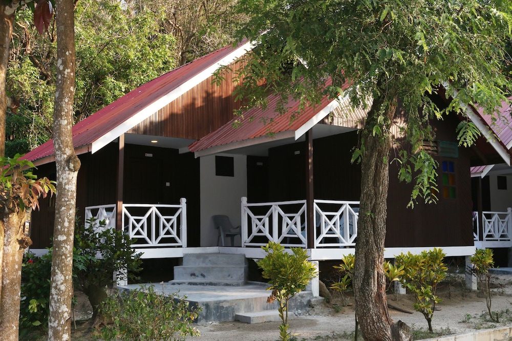 The Barat Perhentian Beach Resort 3/72