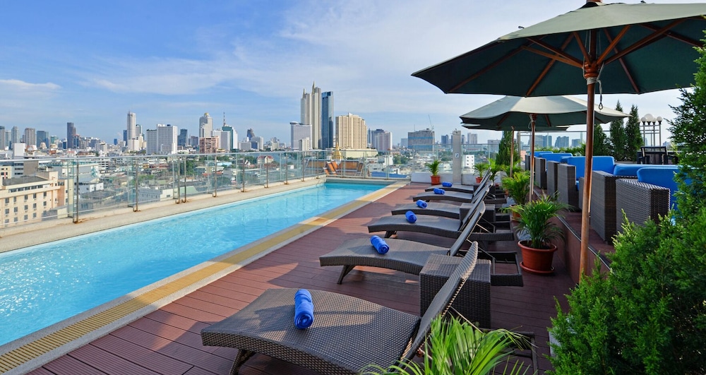 Hotel Royal Bangkok 63/67