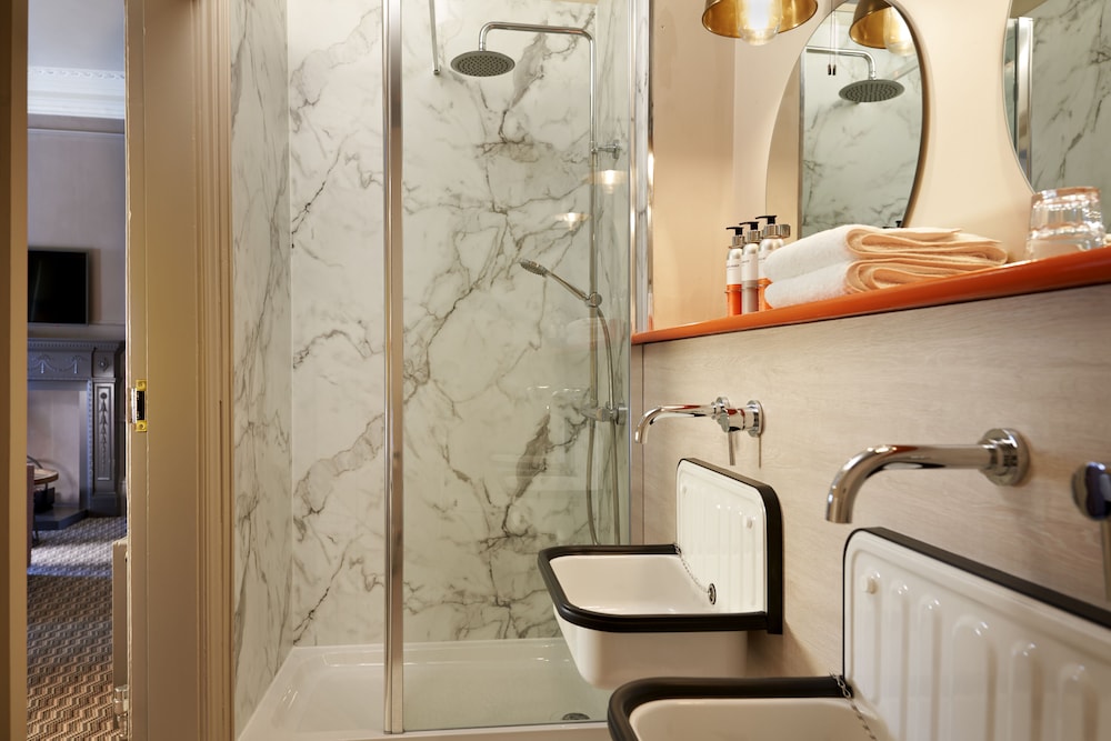 Bike & Boot Inns Scarborough - Leisure Hotels for Now 49/50