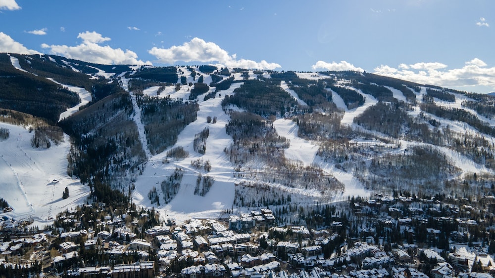 Vail 21 Condominiums 56/60
