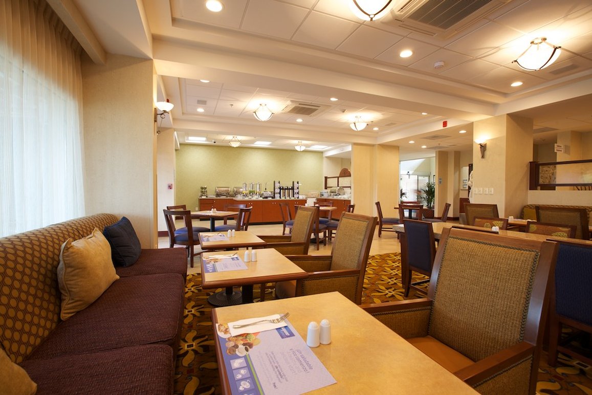 Holiday Inn Express & Suites Cuernavaca 27/50