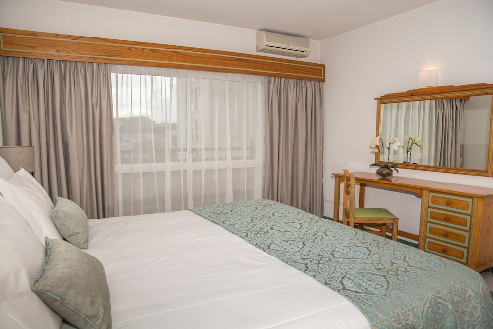 Luna Hotel da Oura 16/50