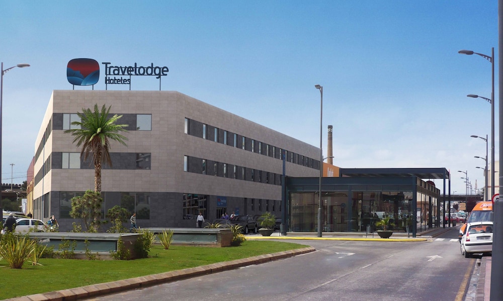 Travelodge Valencia Aeropuerto Hotel 1/48