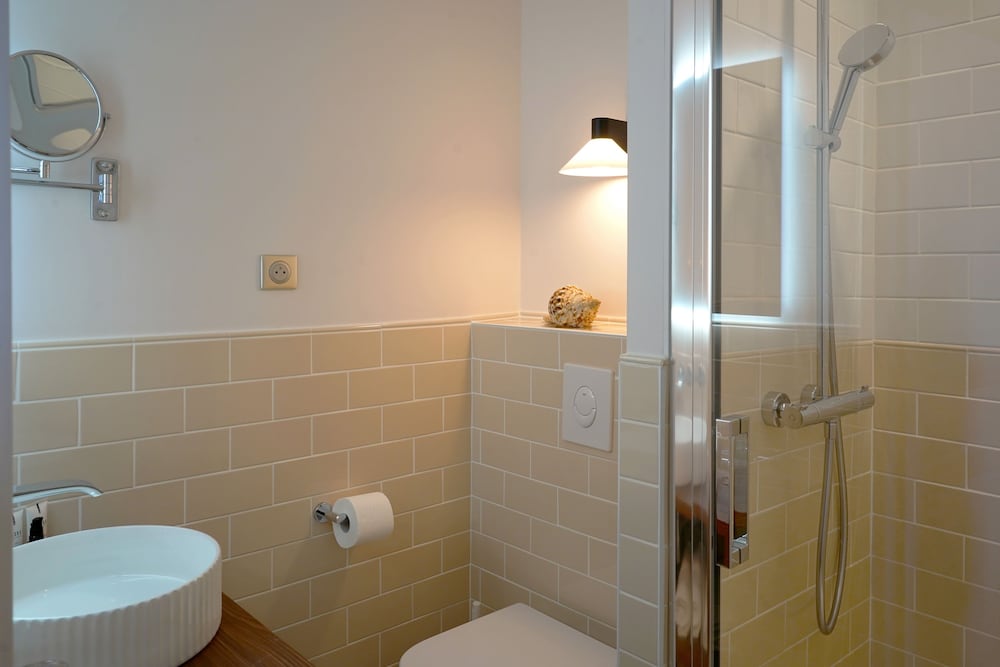 Hotel Des Prelats 45/50
