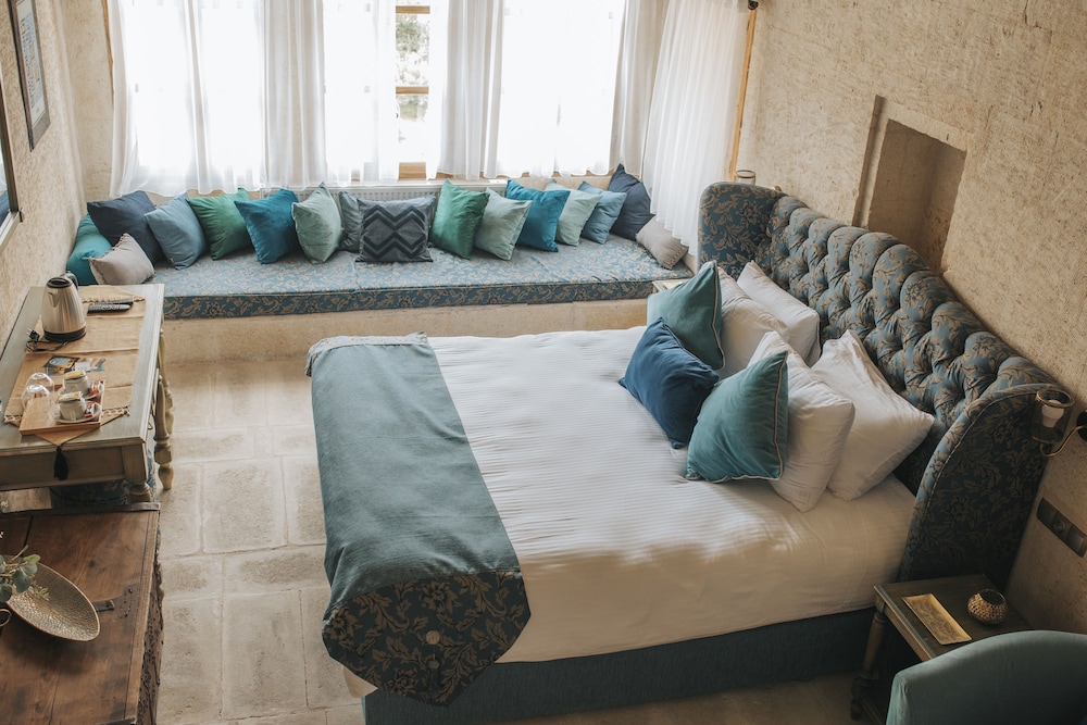 Elaa Cave Hotel 24/50