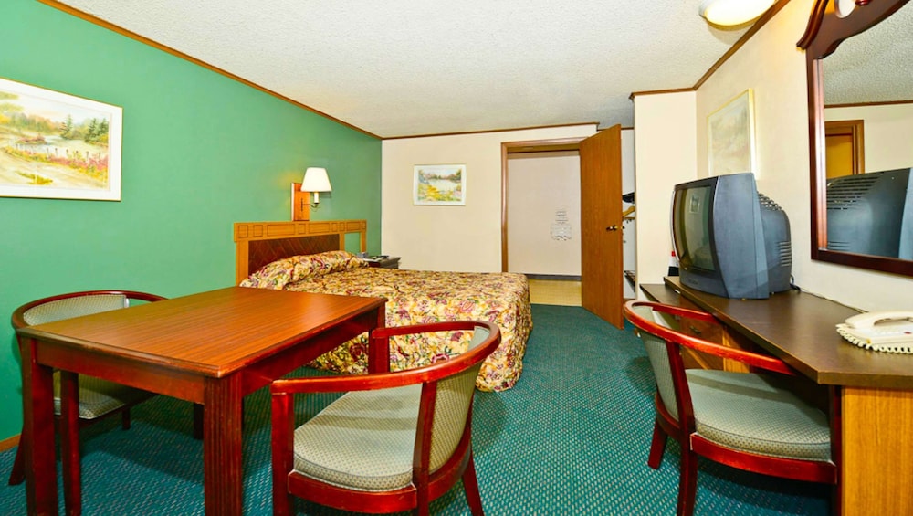 M STAR HOTEL COVINGTON 19/28