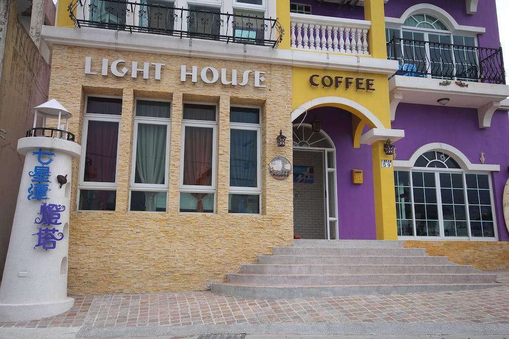 Lighthouse B&B 6/71