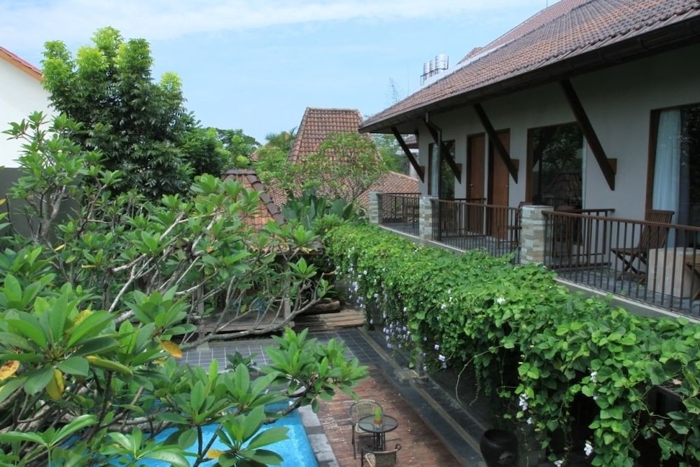 Rumah Batu Boutique Hotel 57/62