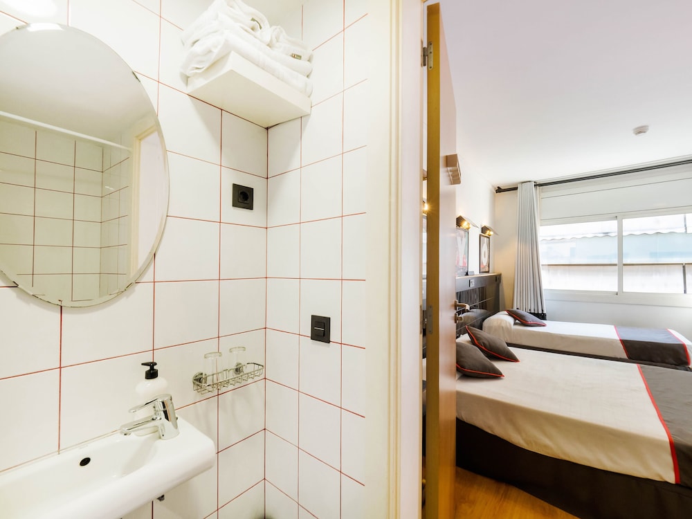 Hostal Athenas 17/42