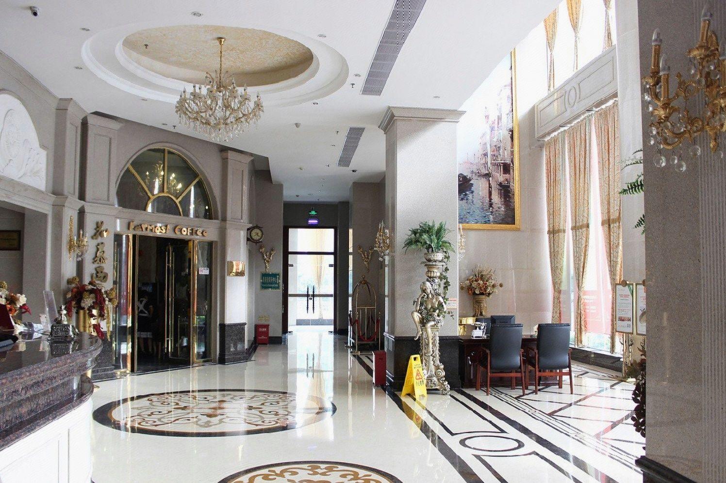 Vienna Hotel(Shenzhen Yanchuan Road Branch) 9/35