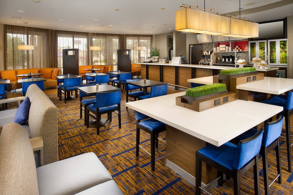 Courtyard By Marriott San Antonio Seaworld Lackland 34/45
