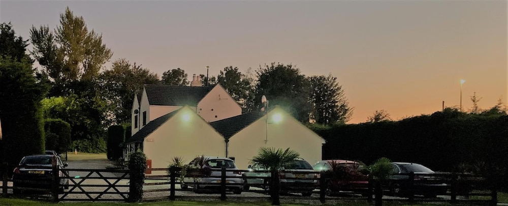 Hope Orchard Bed & Breakfast 38/46