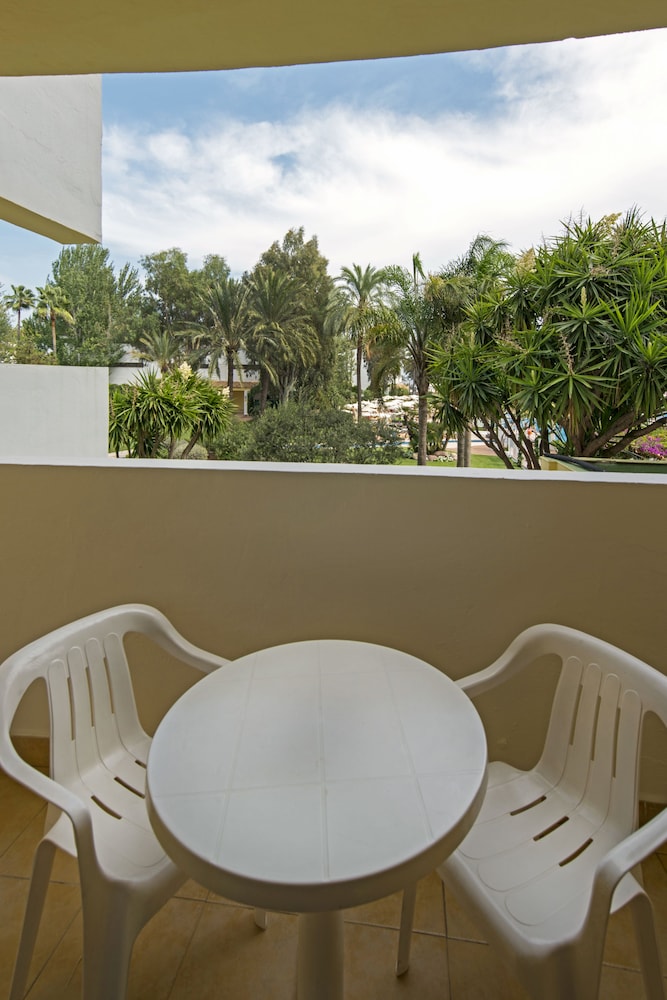 Iberostar Waves Ciudad Blanca 22/49