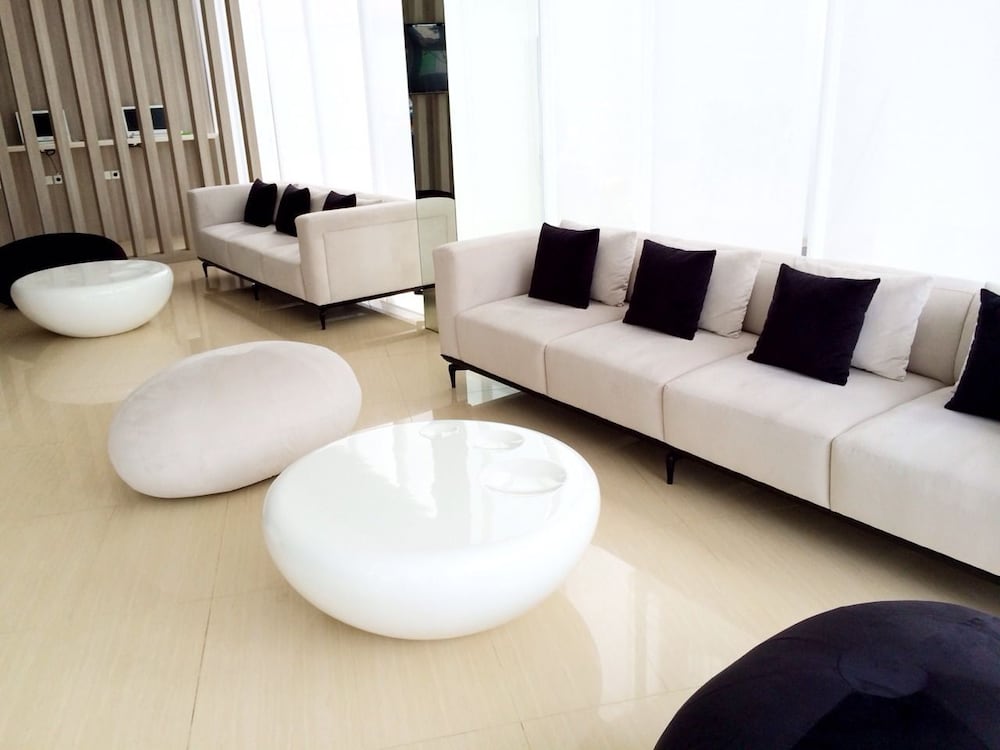 Whiz Hotel Cikini 37/62