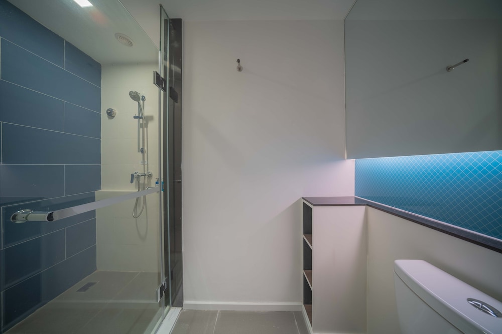 Holiday Inn Express Nantong North Gateway 25/50