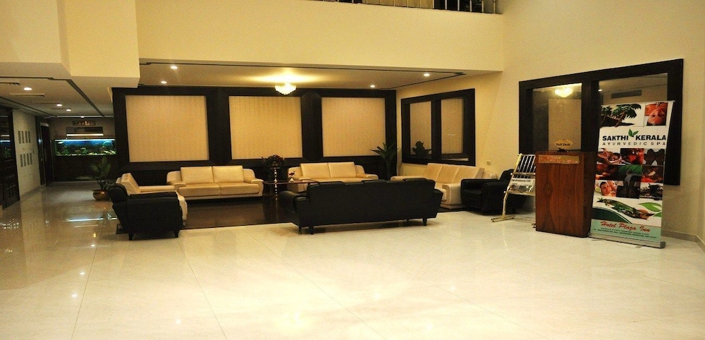 Hotel Plaza Inn 12/20