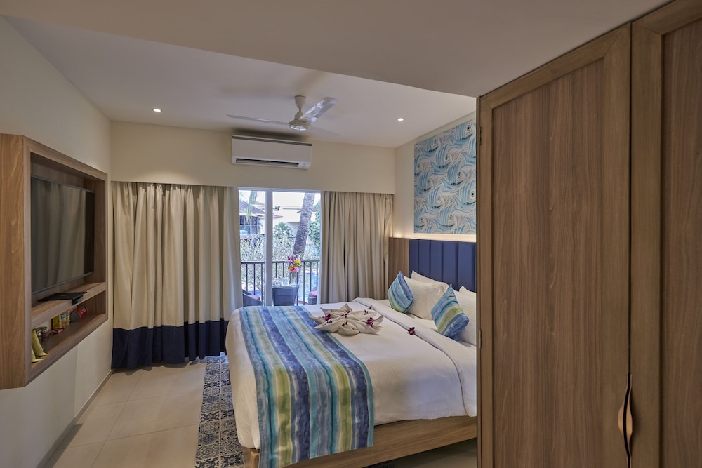 Royal Orchid Beach Resort & Spa, Goa 13/67