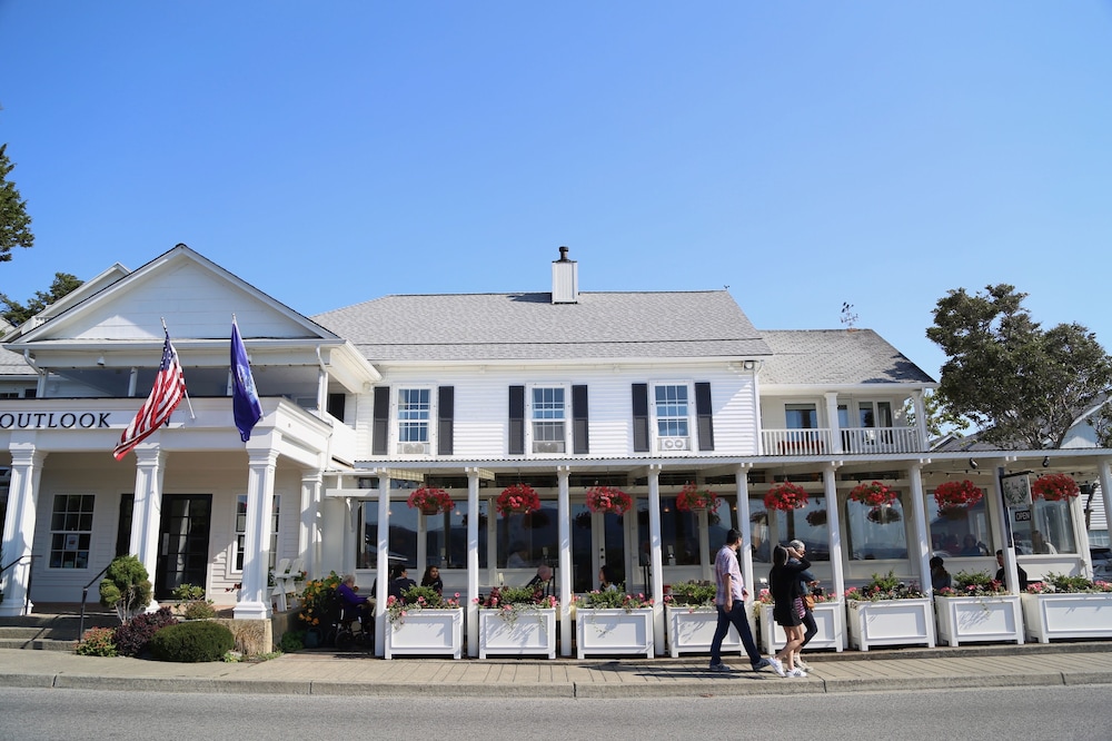 Outlook Inn On Orcas Island 1/68