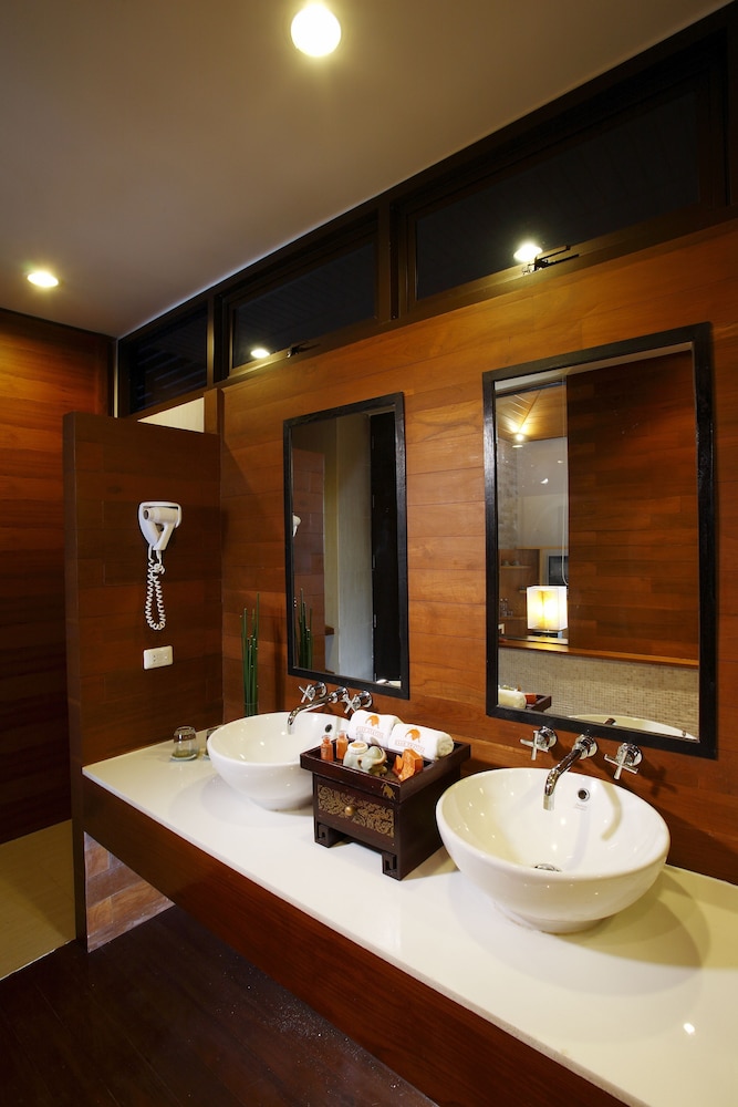 Baan Krating Phuket Resort 52/73
