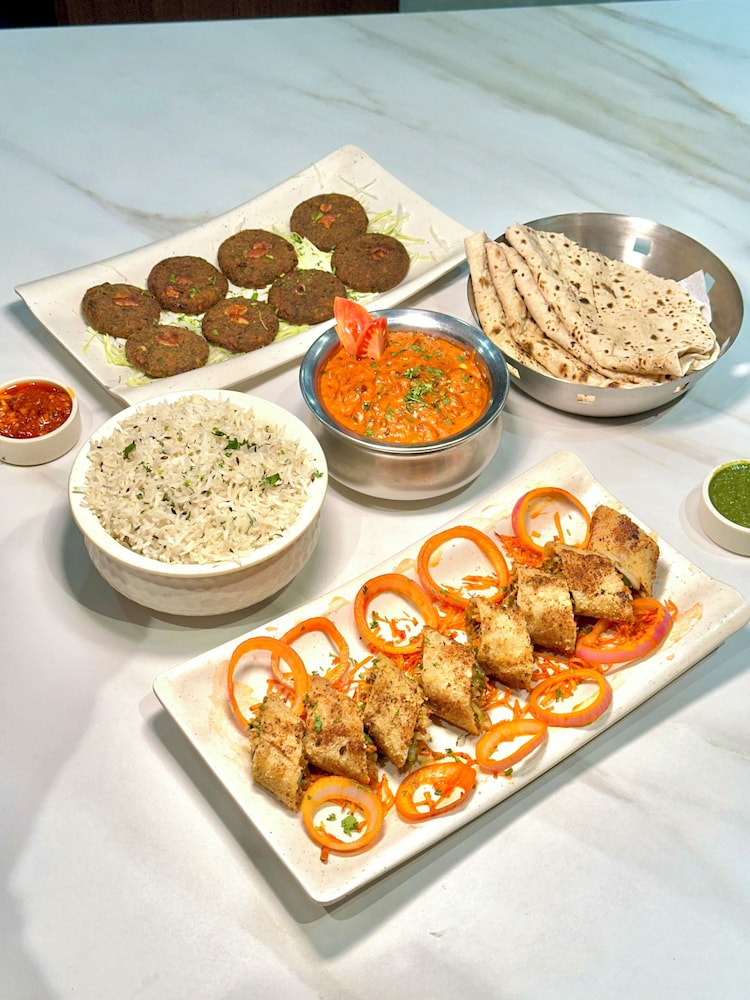 Hotel Anand Heritage 37/53