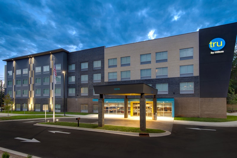 Tru by Hilton Wake Forest Raleigh North 4/32