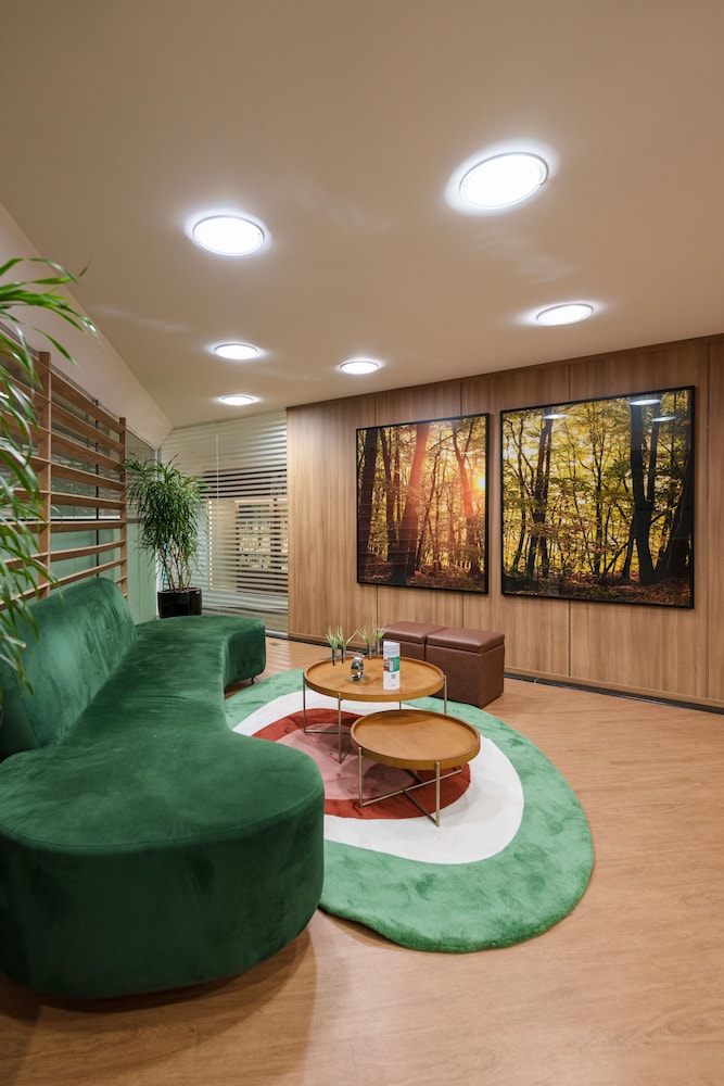 Central Park Hotel by Bourbon 41/58