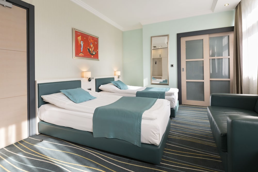 Kopernikus Hotel Prag 23/76