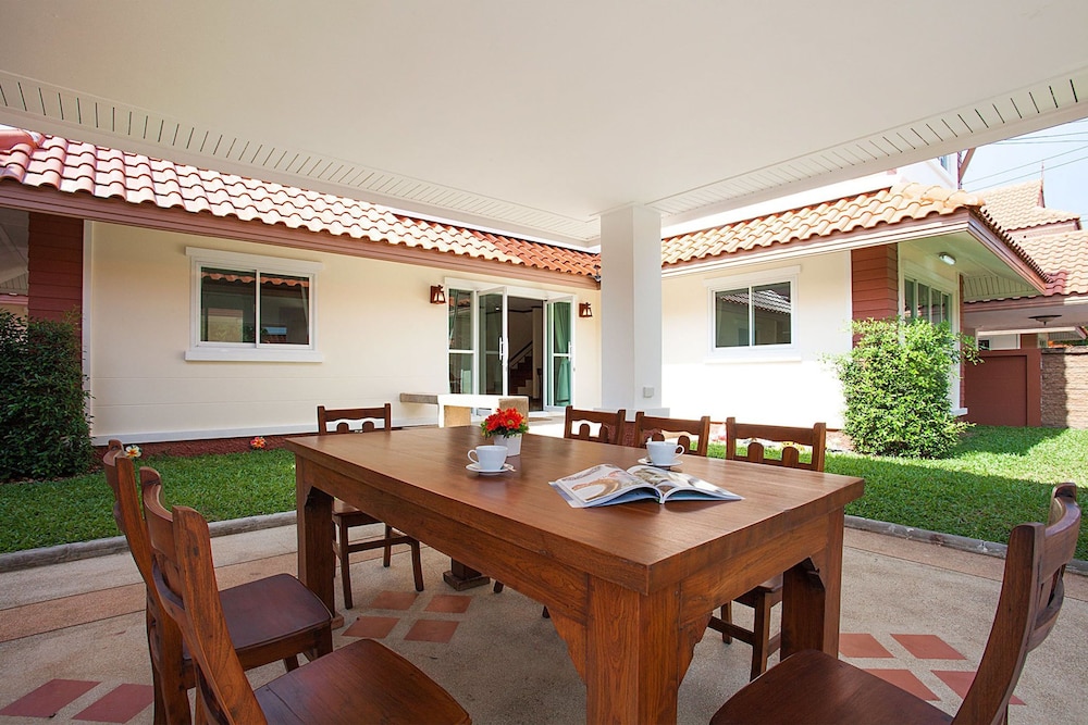 Baan Thai Lanna Pattaya 63/76