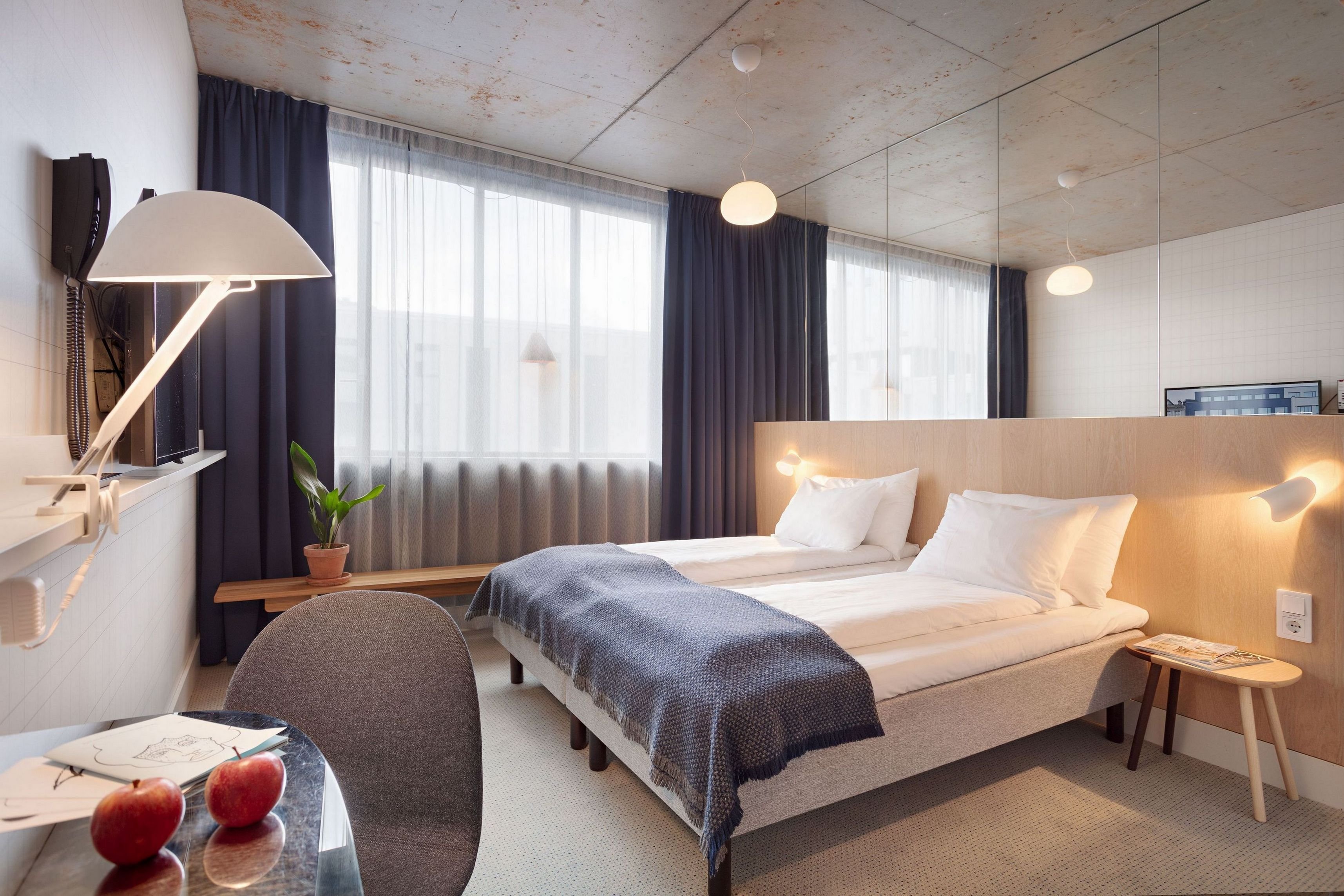 STANDARD, TWIN BEDS