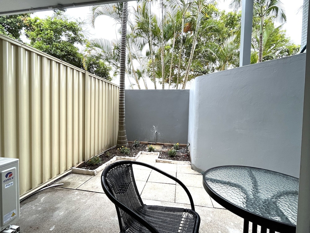 Broadwater Keys 40/72