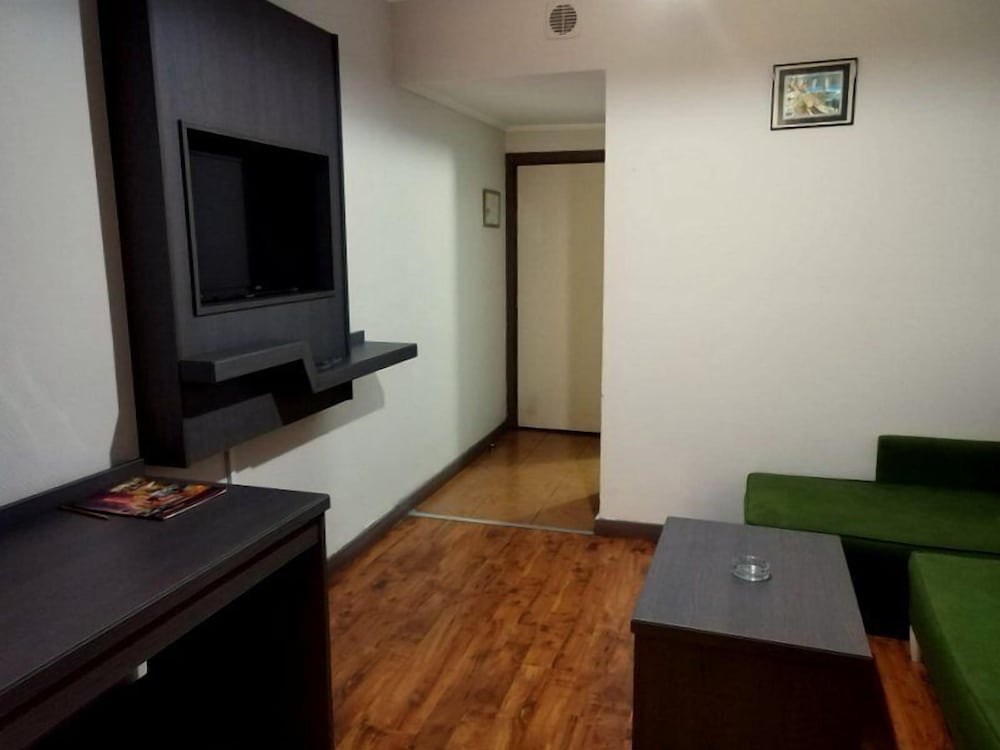 Anibal Hotel 29/38