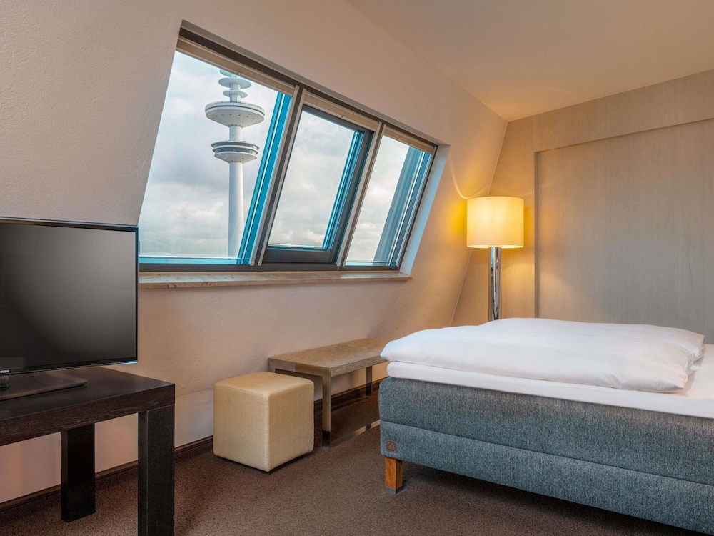 Movenpick Hotel Hamburg 19/76