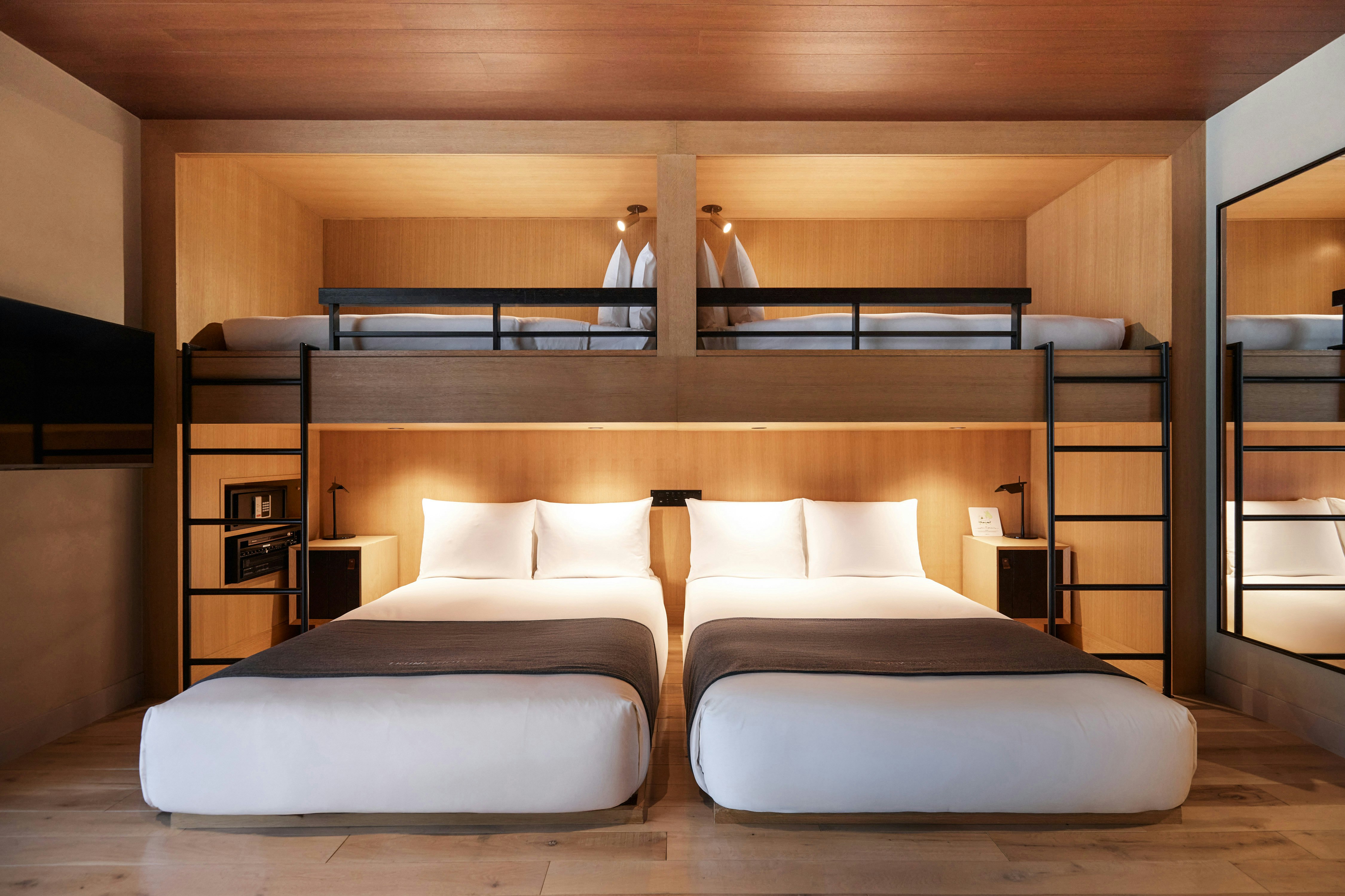 Trunk Hotel 15/50