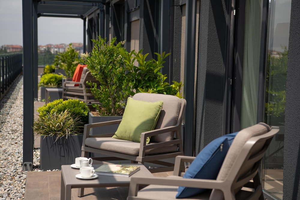 Antwell Suites 54/55