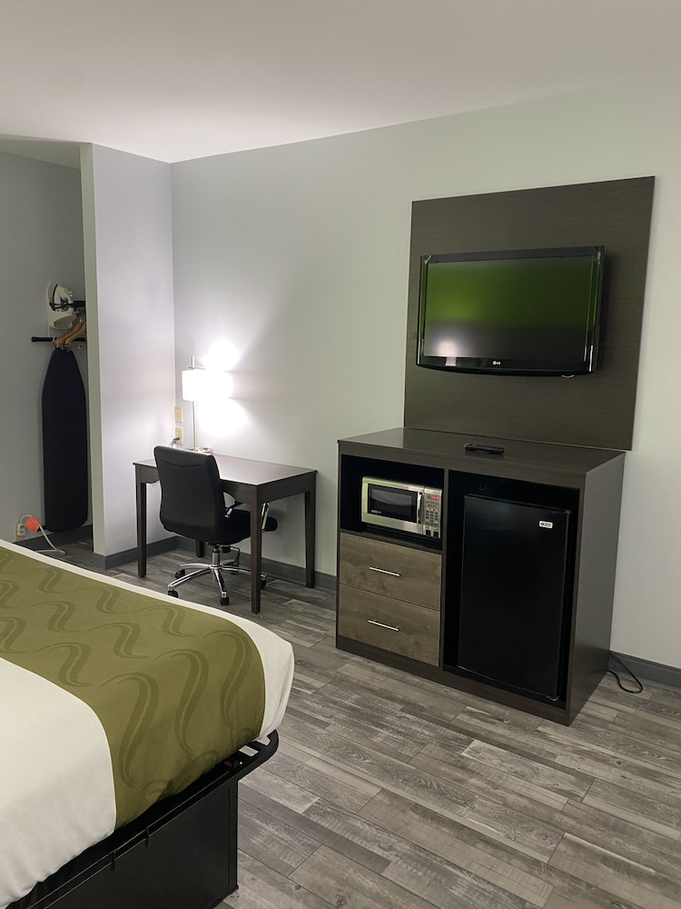 Quality Inn Greeneville - Tusculum 17/40