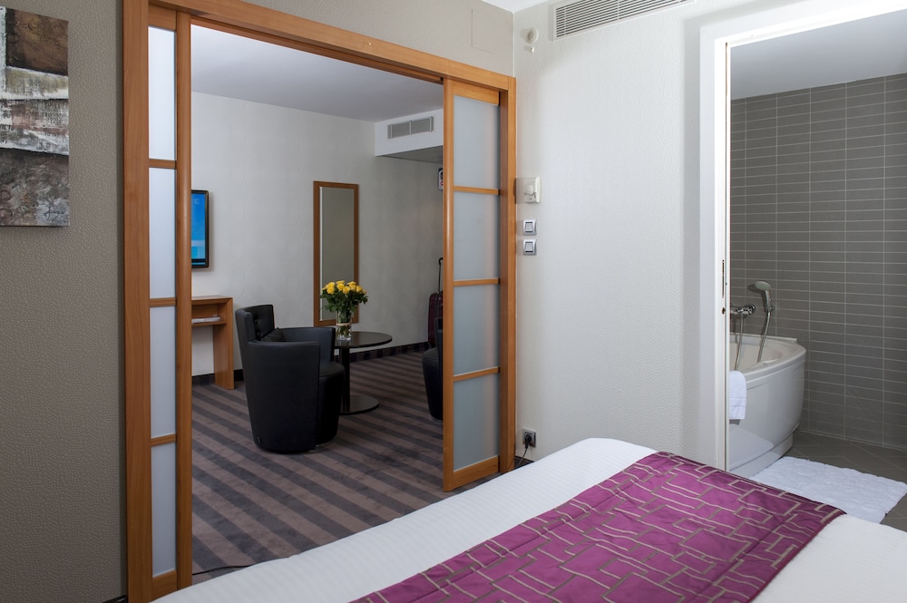 BRIT HOTEL BELFORT CENTRE-LE BOREAL 12/62