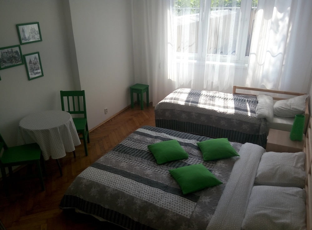 Lorf Hostel&Apartments 5/51
